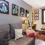1 Bedroom Carrer Del Poeta Cabanyes * Barcellona