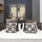 1 Bedroom Carrer Del Poeta Cabanyes Appartamento Barcellona