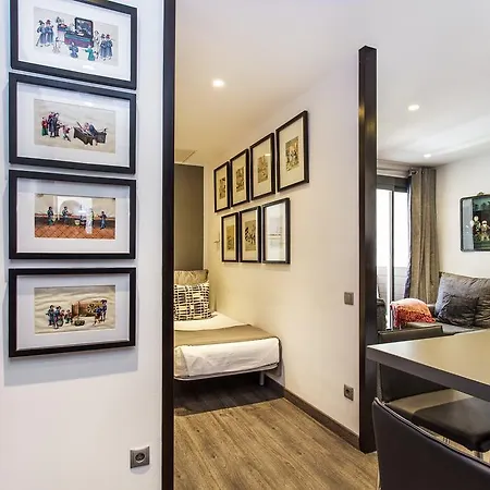1 Bedroom Carrer Del Poeta Cabanyes * Barcelona
