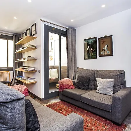 1 Bedroom Carrer Del Poeta Cabanyes Barcelona