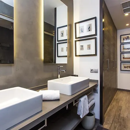 1 Bedroom Carrer Del Poeta Cabanyes *
